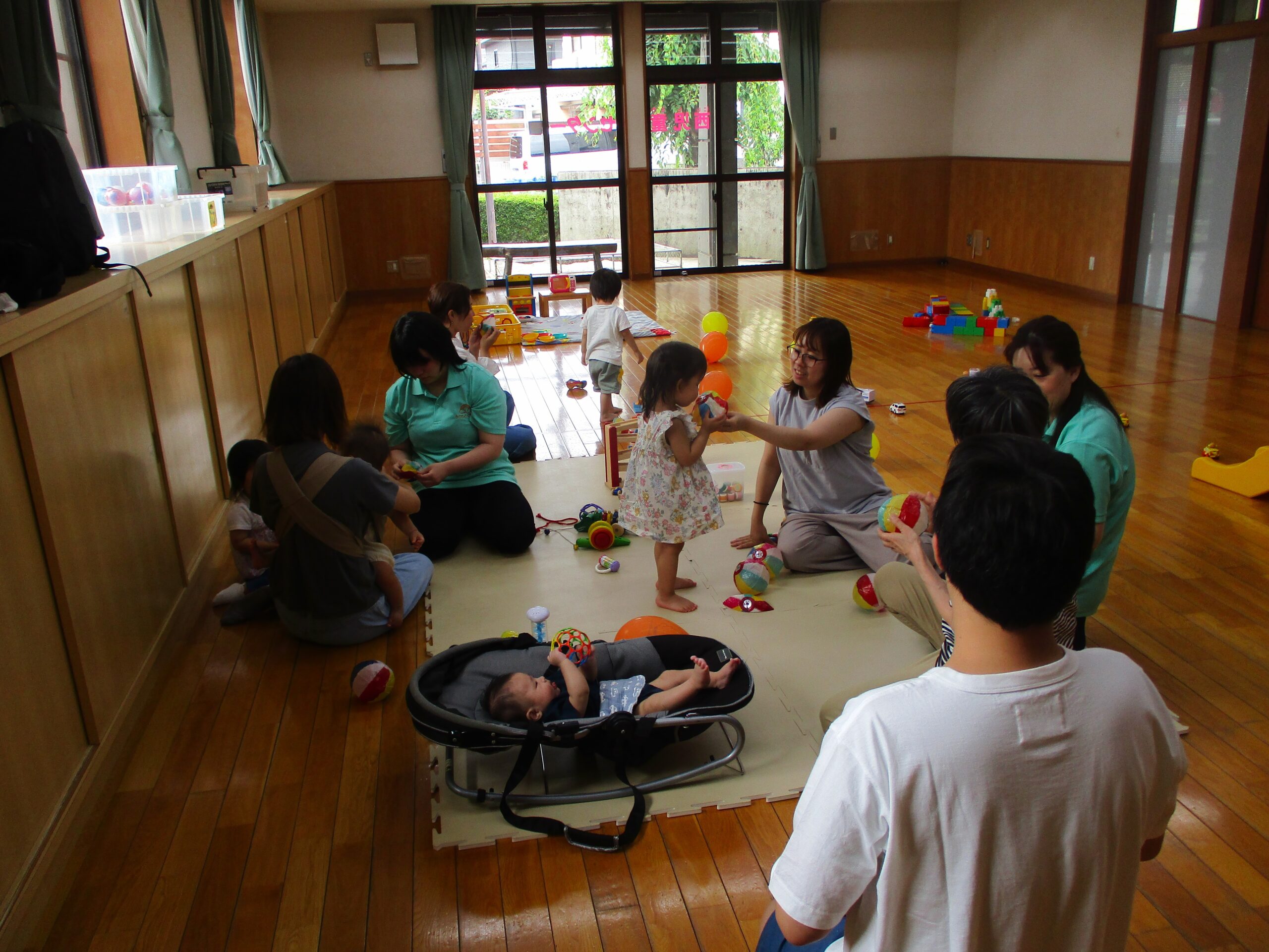 紙風船で遊ぼう